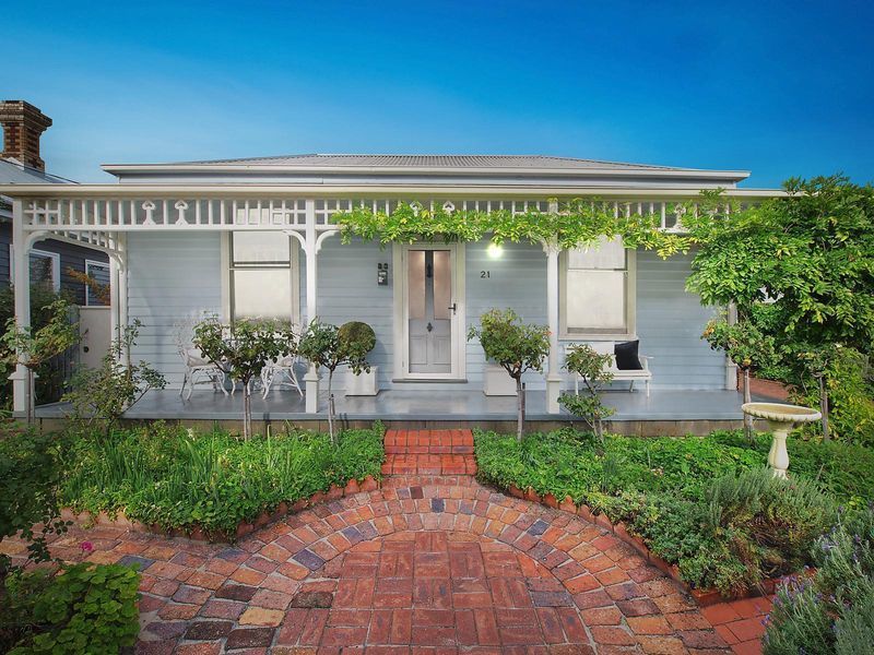21 Roebuck Street, Newtown, Vic 3220 Property Details