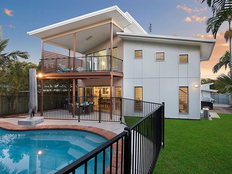 11 Lawley Street, Dicky Beach, QLD 4551