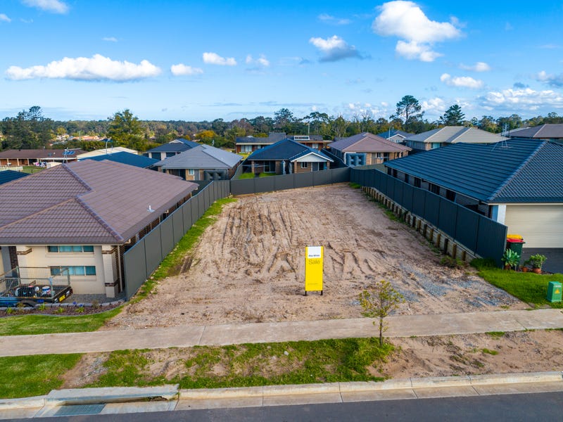30 Lake View Crescent, Raymond Terrace, NSW 2324 Residential Land for