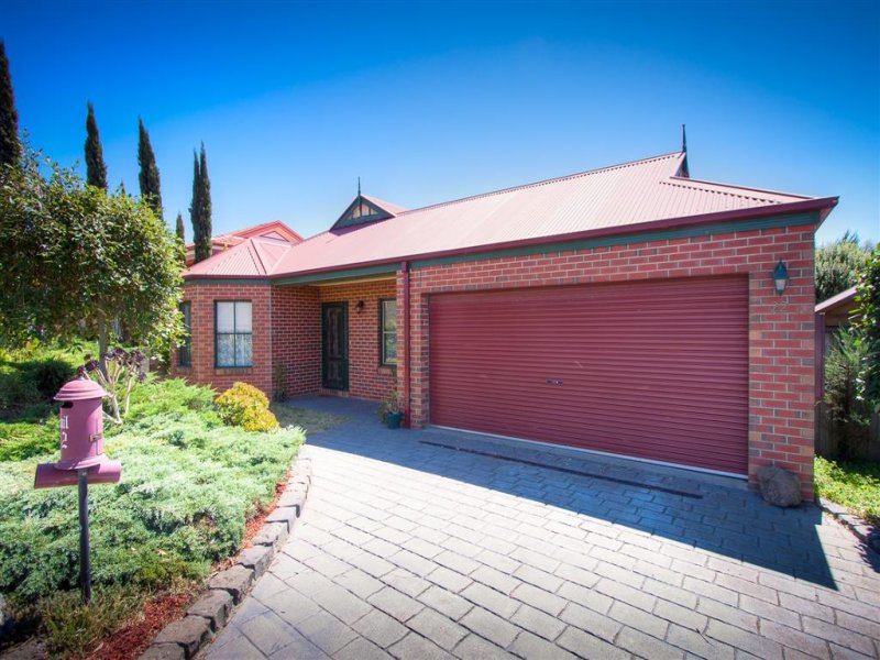22 Heatherbrae Crescent, Sunbury, Vic 3429 Property Details