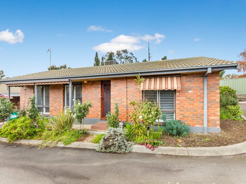 2/139 Rowan Street, Bendigo, Vic 3550 Property Details