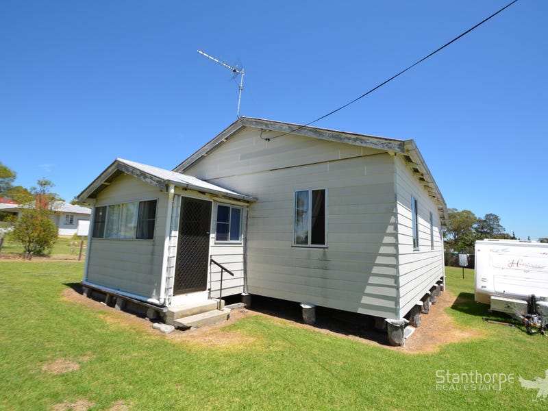 78 Border Street, Wallangarra, QLD 4383