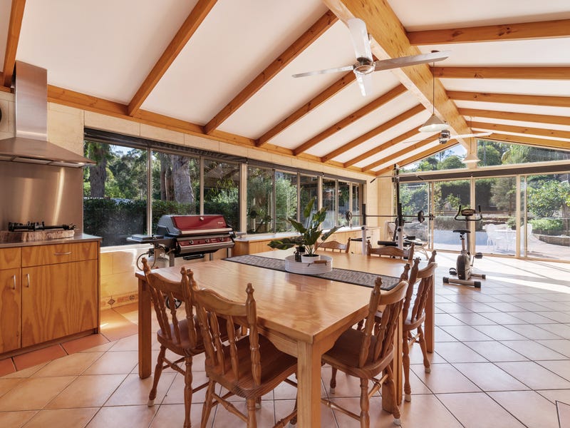 8 Kirkstall Way, Sawyers Valley, WA 6074