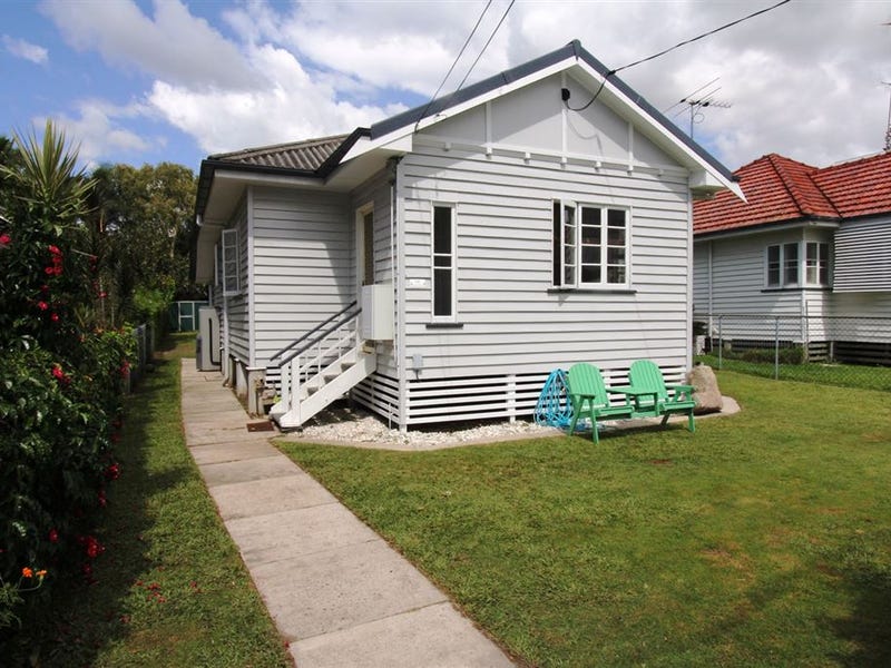 12 Pansy Street, Wynnum, Qld 4178 Property Details