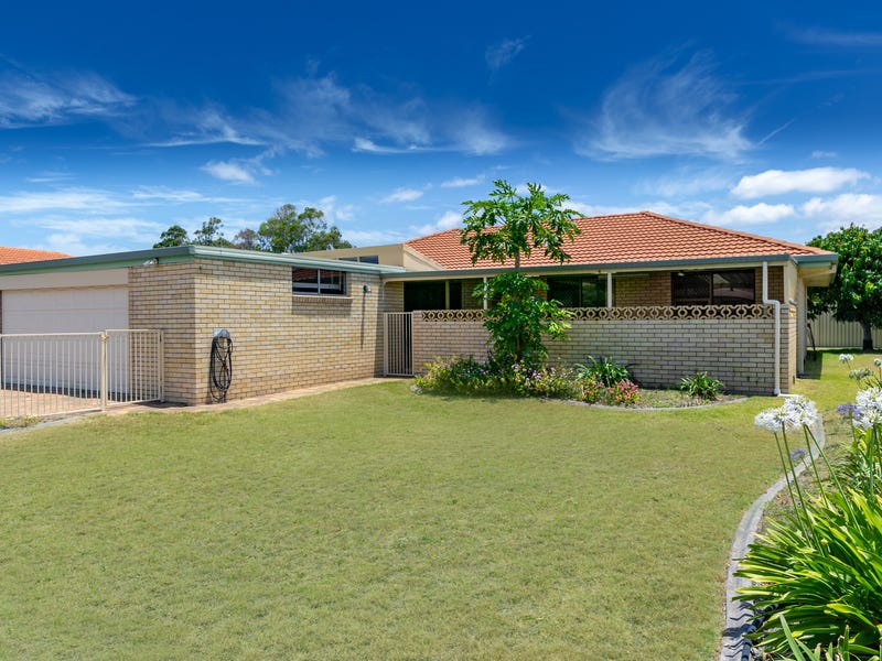 26 Markham Avenue, Runaway Bay, QLD 4216 - realestate.com.au