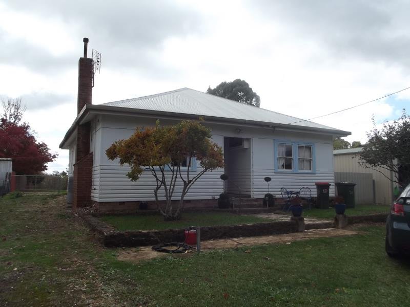 34 Park Avenue, Batlow, NSW 2730