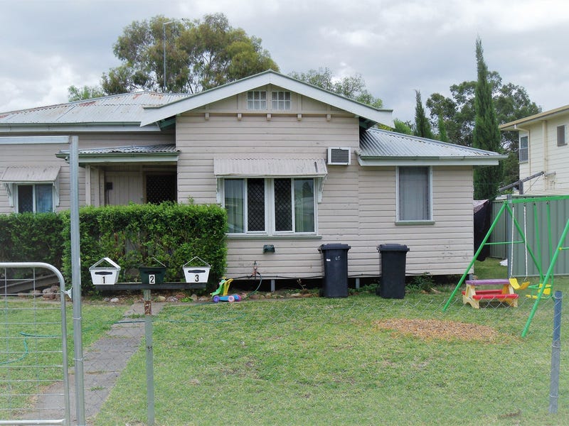 17 Albert Street, Goondiwindi, QLD 4390