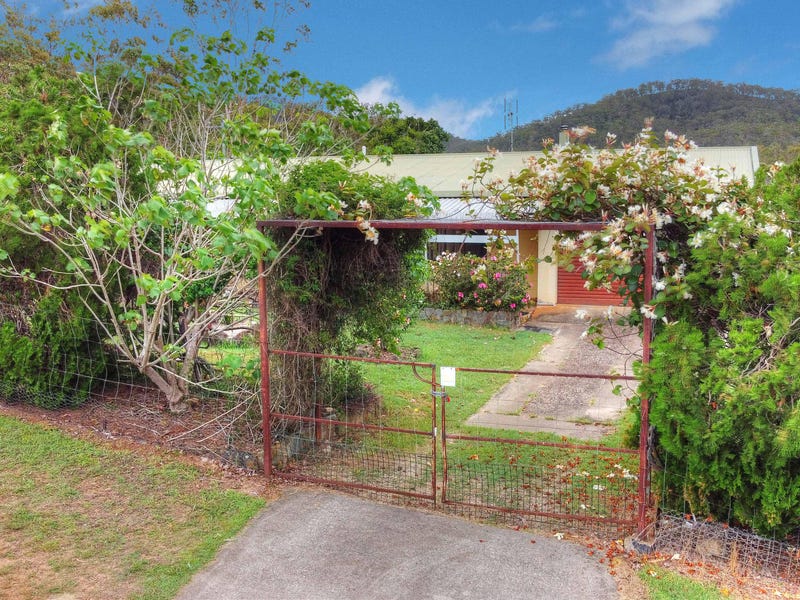 6 Herbert Street, Herberton, QLD 4887