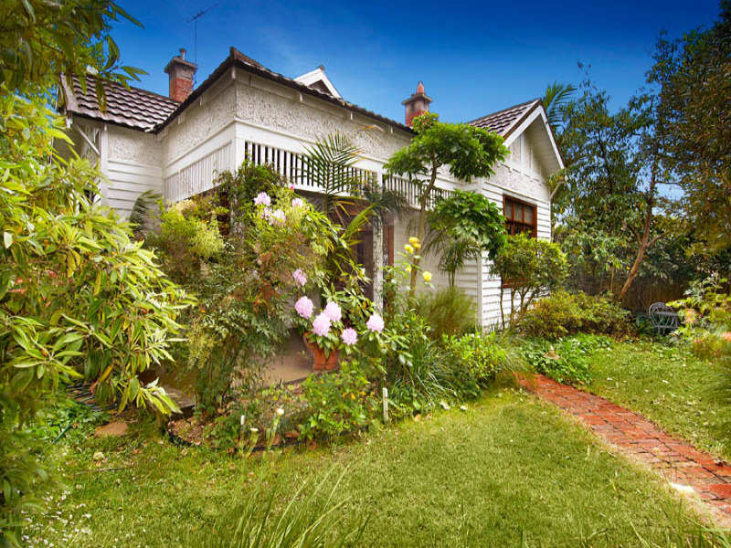 8 Foam Street, Elwood, Vic 3184 Property Details