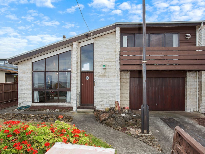 48 Ocean Drive, Port Fairy, Vic 3284 House for Sale