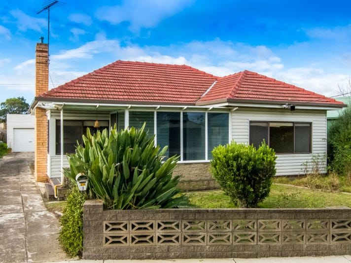 1 Murchison Court, Herne Hill, VIC 3218