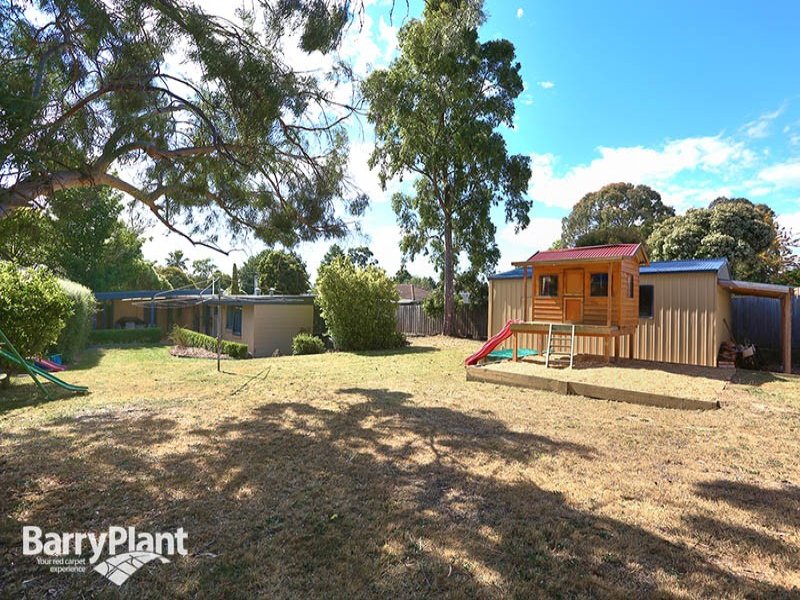 17 Fintona Court, Coldstream, Vic 3770 Property Details