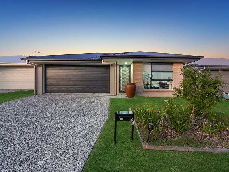 5 Castle Way, Flinders View, QLD 4305 - realestate.com.au