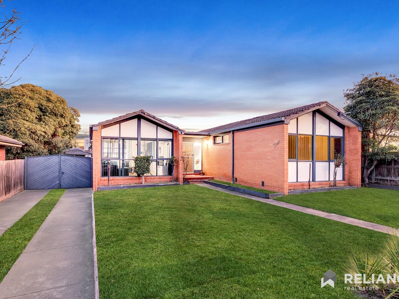 29 Melba Avenue, Sunbury, Vic 3429 Property Details