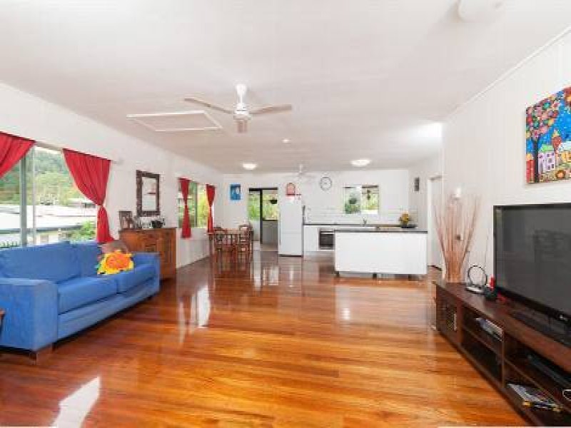 15 Irene Street, Earlville, Qld 4870 Property Details