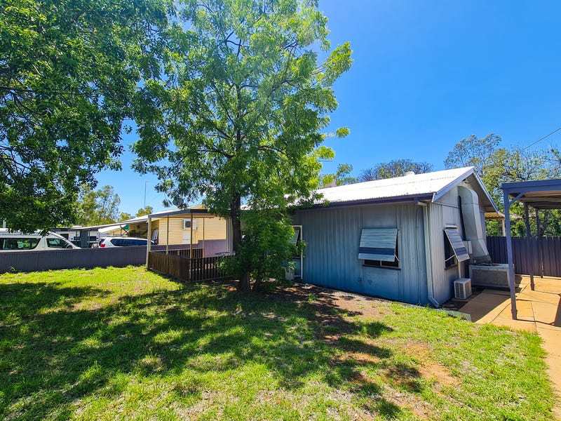 5 Kennedy Street, Soldiers Hill, QLD 4825