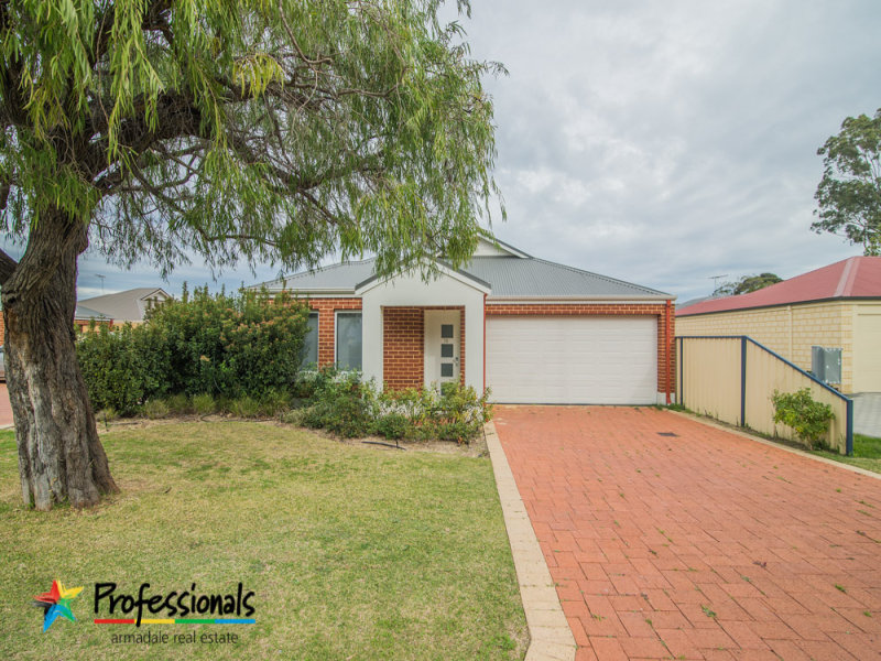 18/54 Sixth Rd, Armadale, WA 6112 Property Details