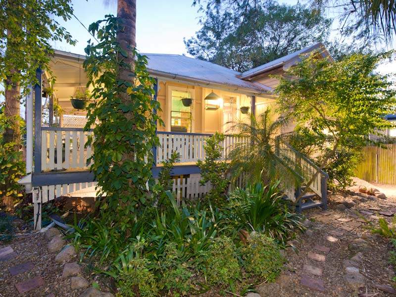26 Kedron Brook Rd, Wilston, Qld 4051 Property Details