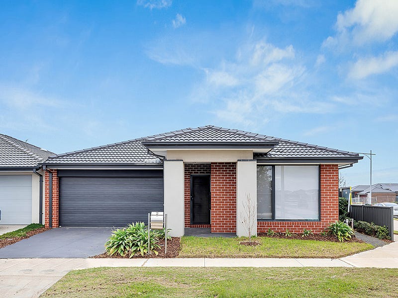 2 Colchester Drive, Werribee, Vic 3030 Property Details