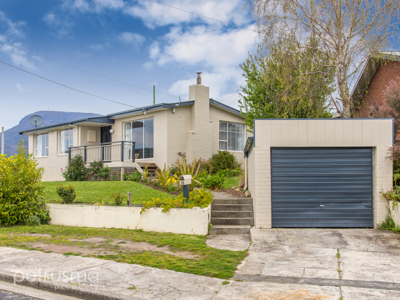 26 Lorraine Crescent, Rosetta, Tas 7010 Property Details