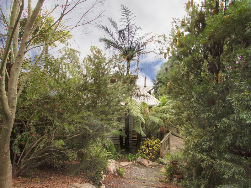 48 View Hill Road, Cockatoo, Vic 3781 Property Details