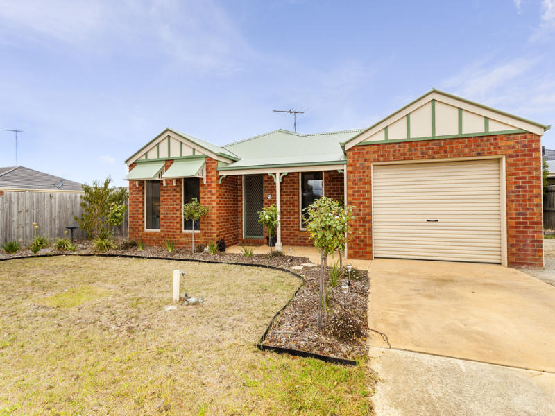 28 Carstairs Close, Grovedale, Vic 3216 - Property Details