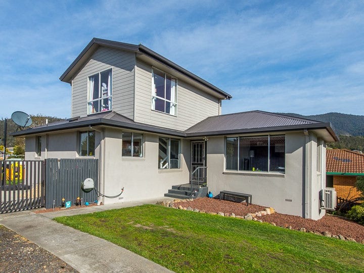 6 Lamond Drive, Claremont, TAS 7011