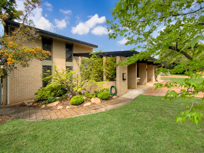 9 Park Avenue, Forbes, NSW 2871 Property Details