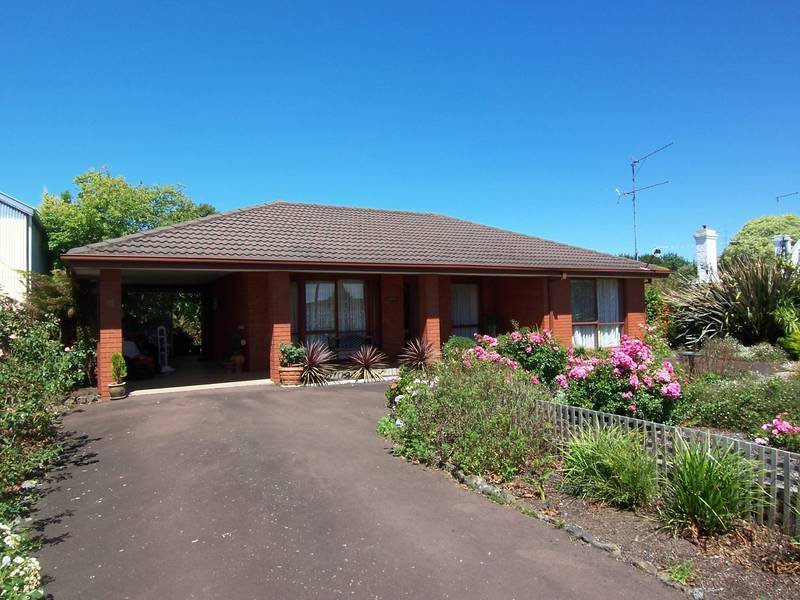 19 Grey Street, Terang, Vic 3264 Property Details