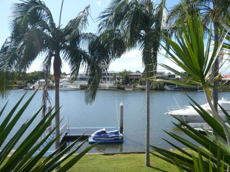 6 Garden Grove, Carrara, Qld 4211 Property Details
