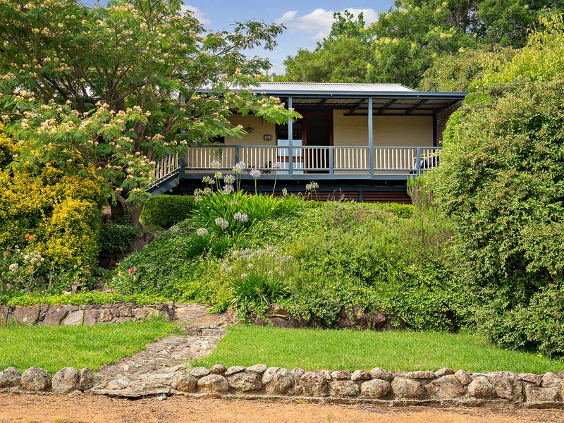 11 Harper Street, MacGregor, ACT 2615 Property Details