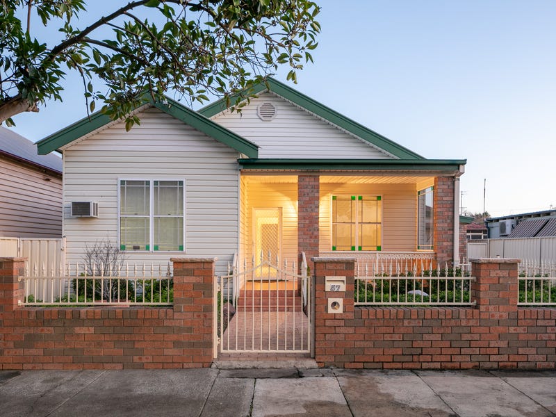 57 Young Street, NSW 2298 Property Details