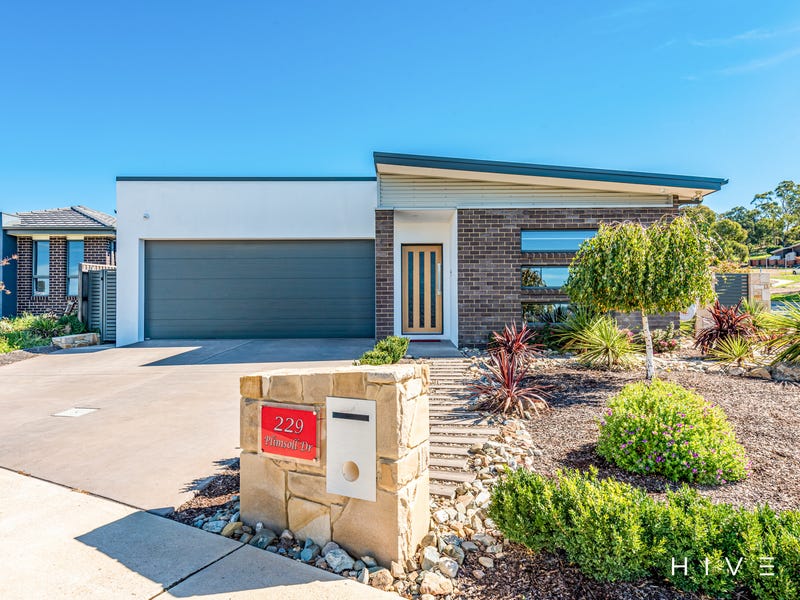 229 Plimsoll Drive, Casey, ACT 2913 Property Details