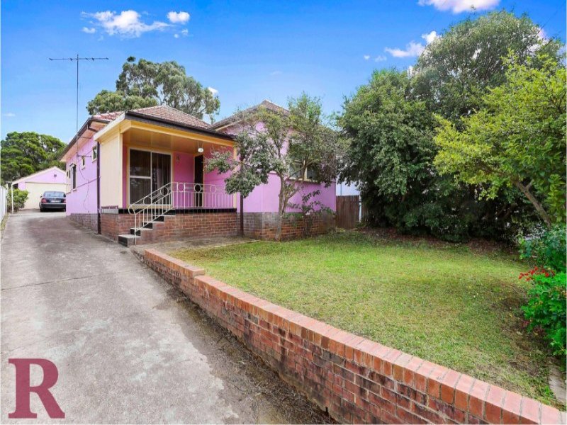 84 Noble Avenue, Greenacre, NSW 2190