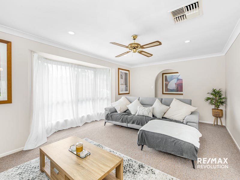 12 Chatsworth Circuit, Capalaba, QLD 4157