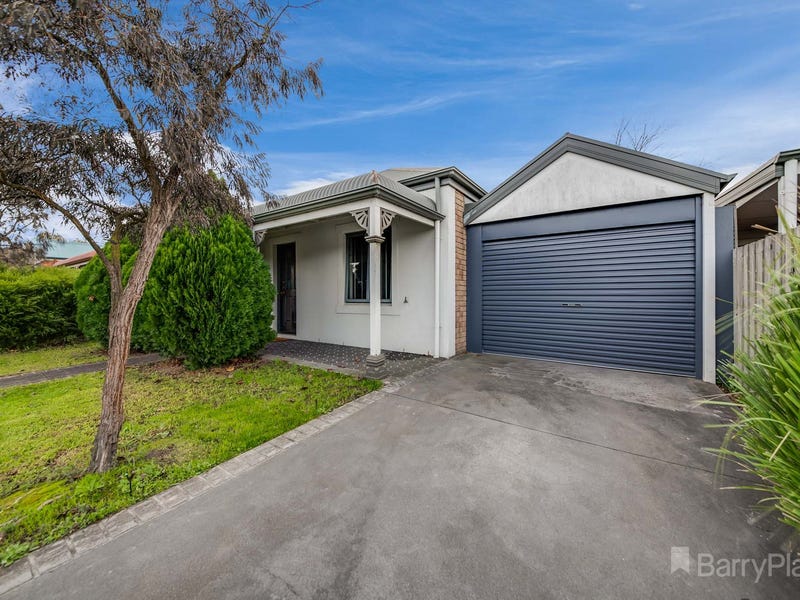 32 The Avenue, Narre Warren South, VIC 3805