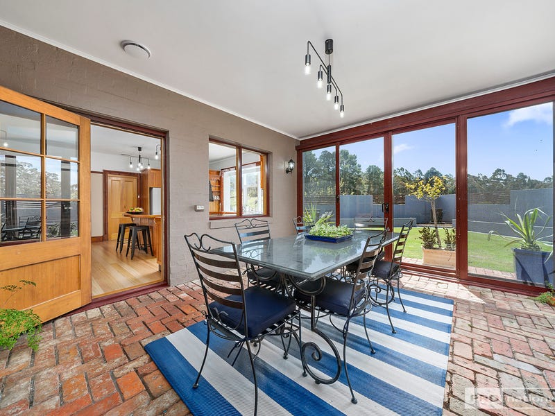 54 Hall Street, Ridgeway, TAS 7054