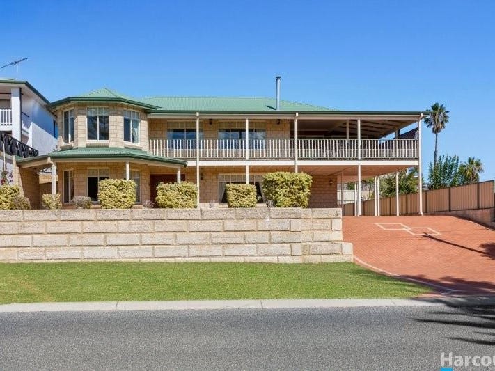 4 Charnwood Avenue, Two Rocks, WA 6037