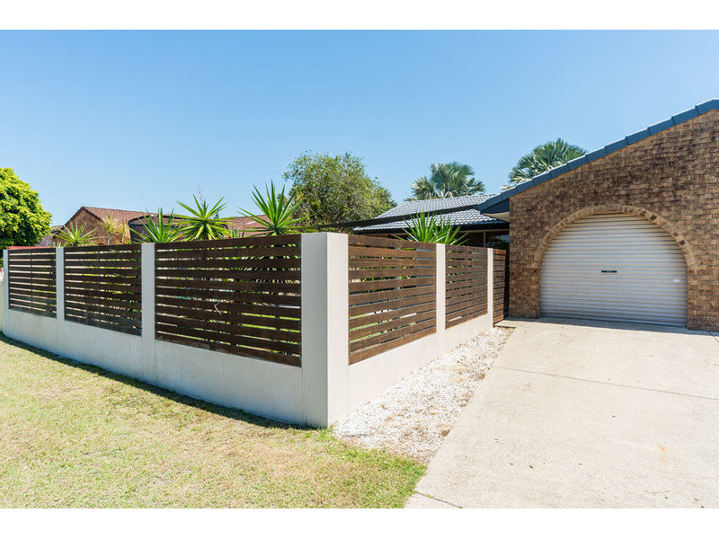 2/9 Marsupial Drive, Coombabah, QLD 4216