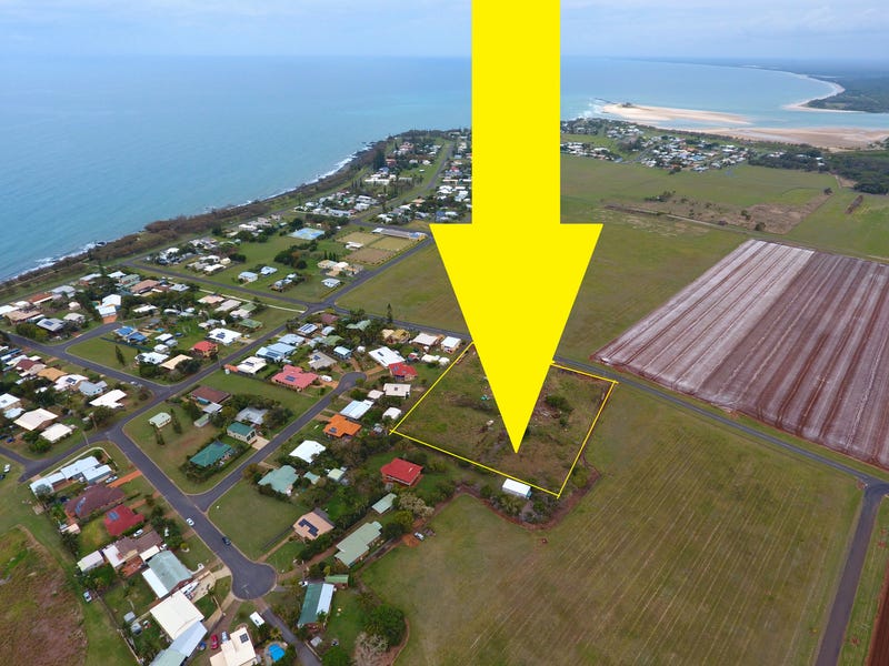 38 Breusch Road, Elliott Heads, QLD 4670