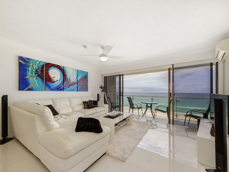 8B/969 Gold Coast Highway, Palm Beach, QLD 4221