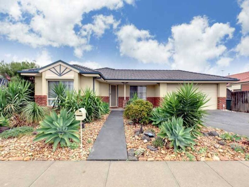 13 Riversdale Drive, Werribee, VIC 3030