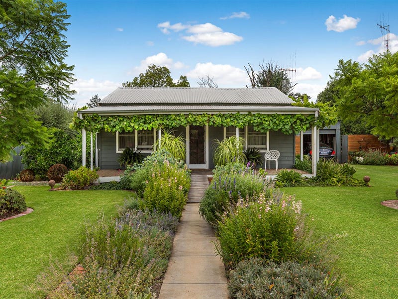 7 Hawken Street, Leitchville, Vic 3567 Property Details