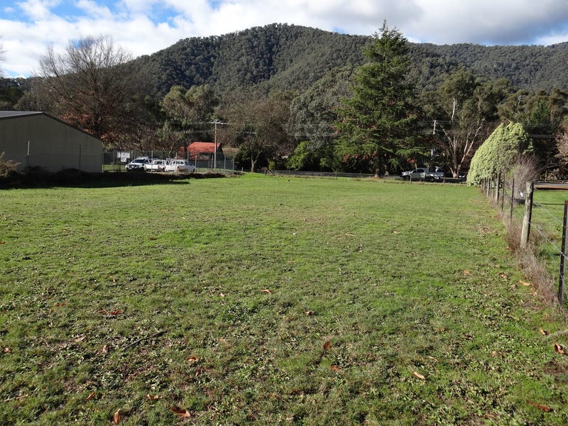 158 Great Alpine Road, Harrietville, VIC 3741