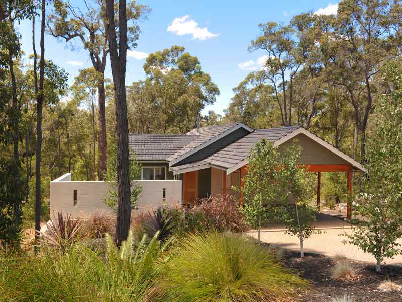 9 Sanctuary Circle, Cowaramup, WA 6284 Property Details