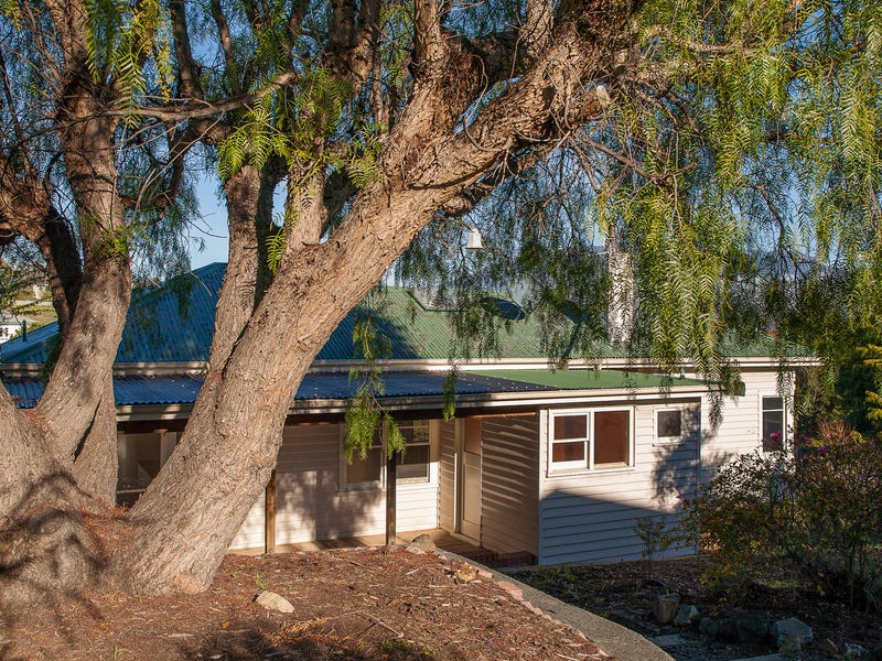 118 East Derwent Highway, Lindisfarne, Tas 7015 Property Details