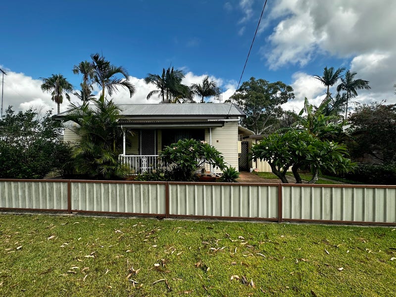 29 Waterfront Road, Swan Bay, NSW 2324