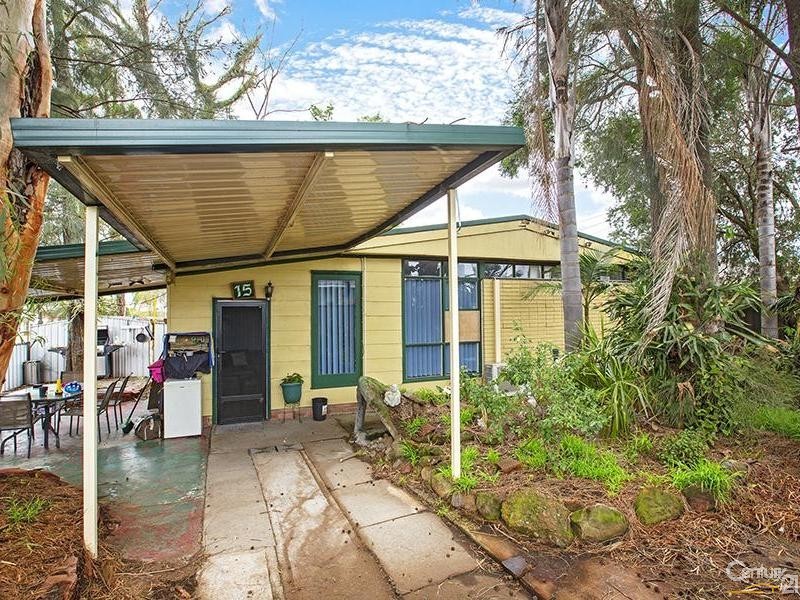 15 Shamrock Street, Smithfield, NSW 2164 Property Details