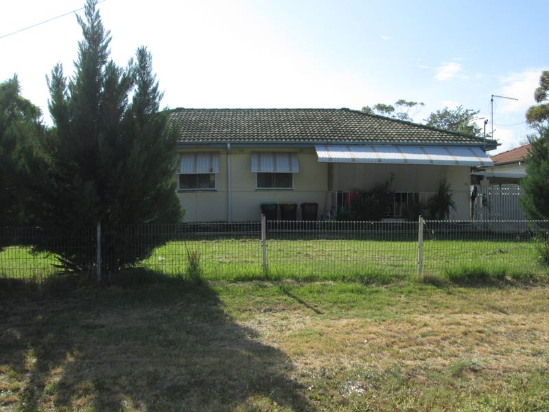 4 Barwon Avenue, Moree, NSW 2400 House for Sale