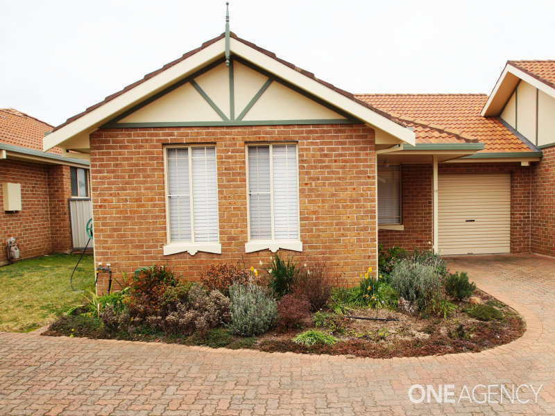 12/131a March Street, Orange, NSW 2800 Property Details